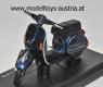 Vespa P150X 1978 blau metallik 1:18 Vespa P150X 1978 blau metallik 1:18
