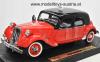 Citroen Traction Avant 15 CV 6 Zylinder 1952 TAXI rot / schwarz 1:18 Citroen Traction Avant 15 CV 6 Zylinder 1952 TAXI rot / schwarz 1:18