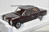 Mercedes Benz W115 Strichachter 200 /8 E Limousine 1968 dunkel rot / braun 1:18 Mercedes Benz W115 Strichachter 200 /8 E Limousine 1968 dunkel rot / braun 1:18